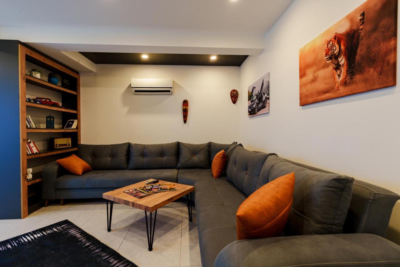 Mrt Suites Lara Анталия Екстериор снимка