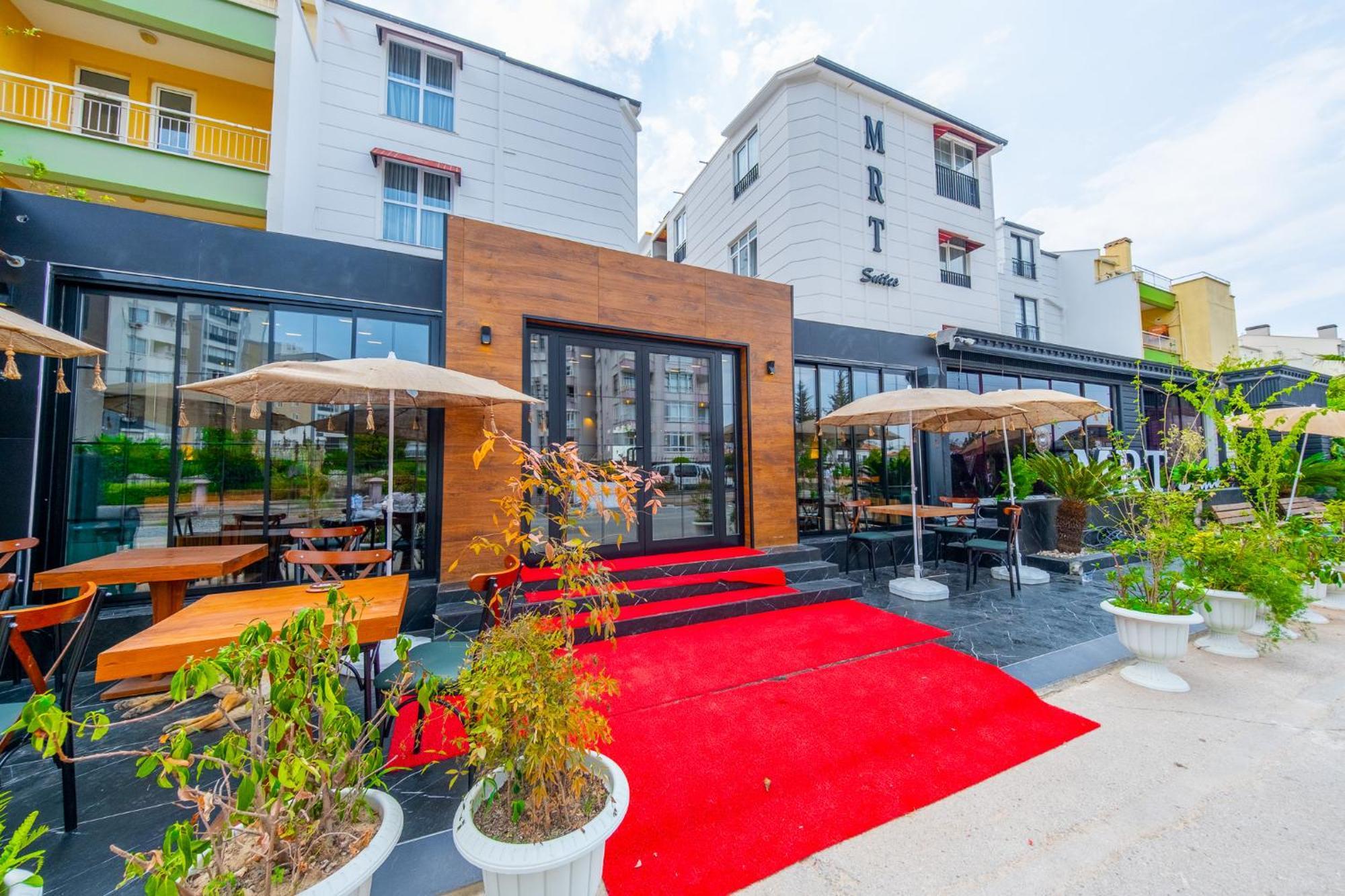 Mrt Suites Lara Анталия Екстериор снимка
